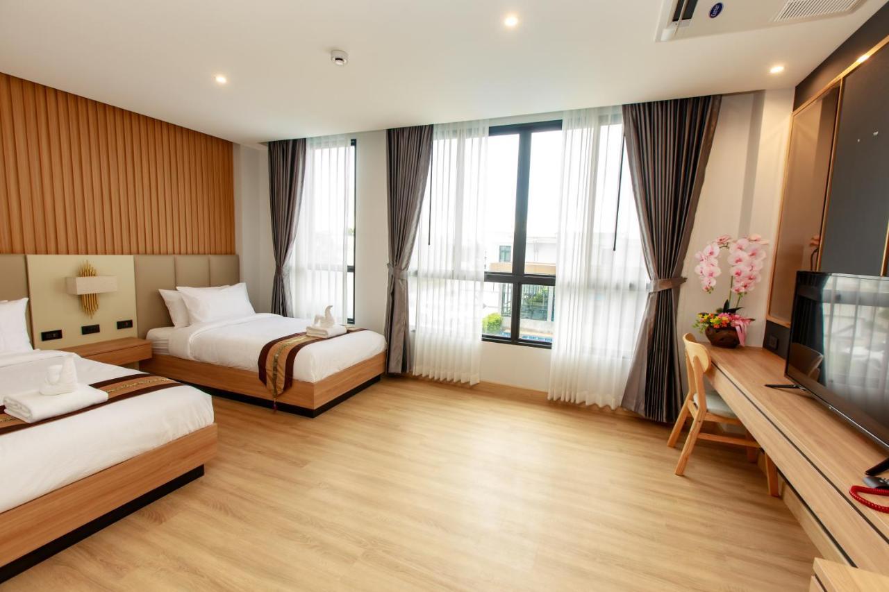 Siri Hotel Lumphun Ban Pa Daet Exterior foto